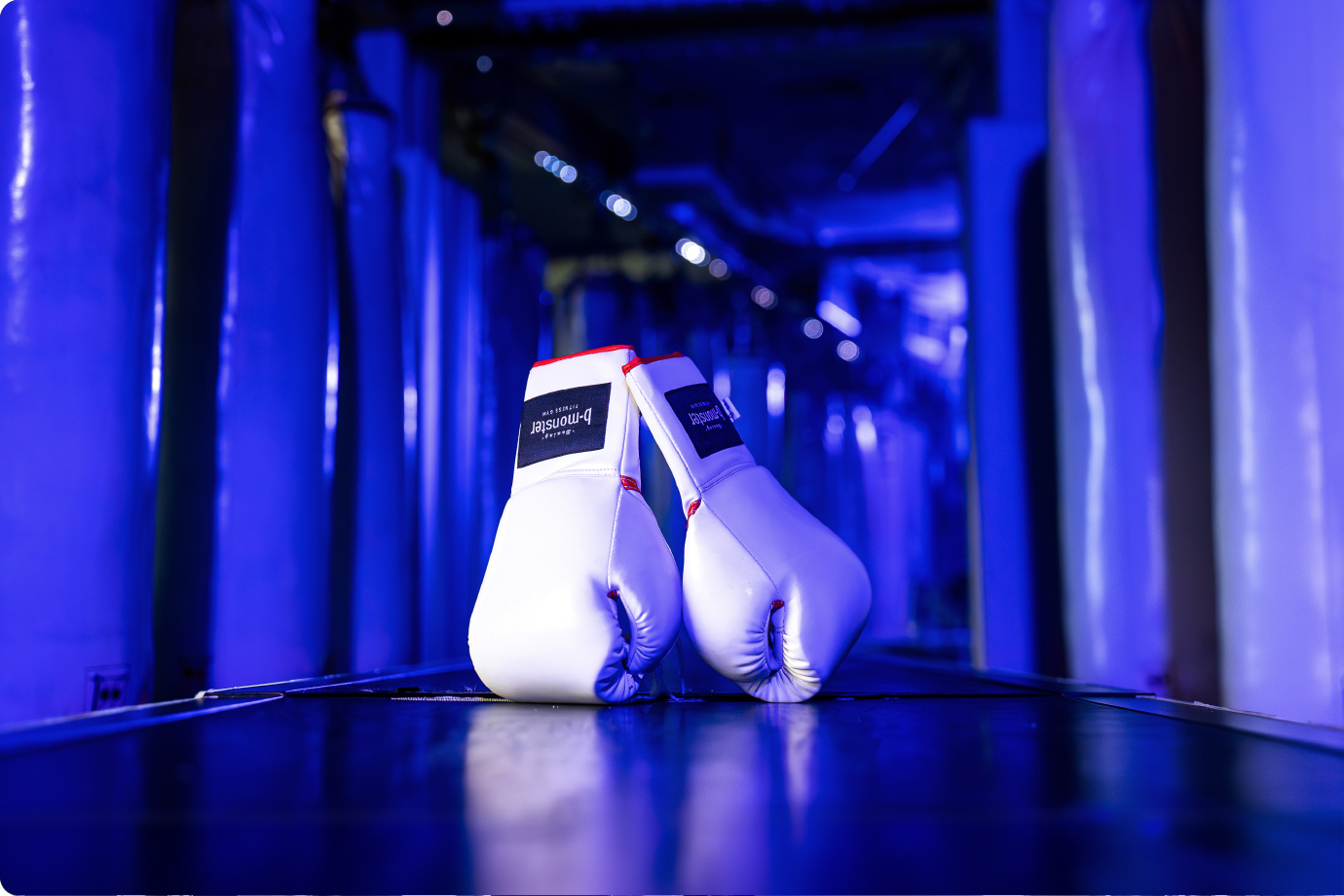 非日常エンターテインメント暗闇×ボクシングb-monster