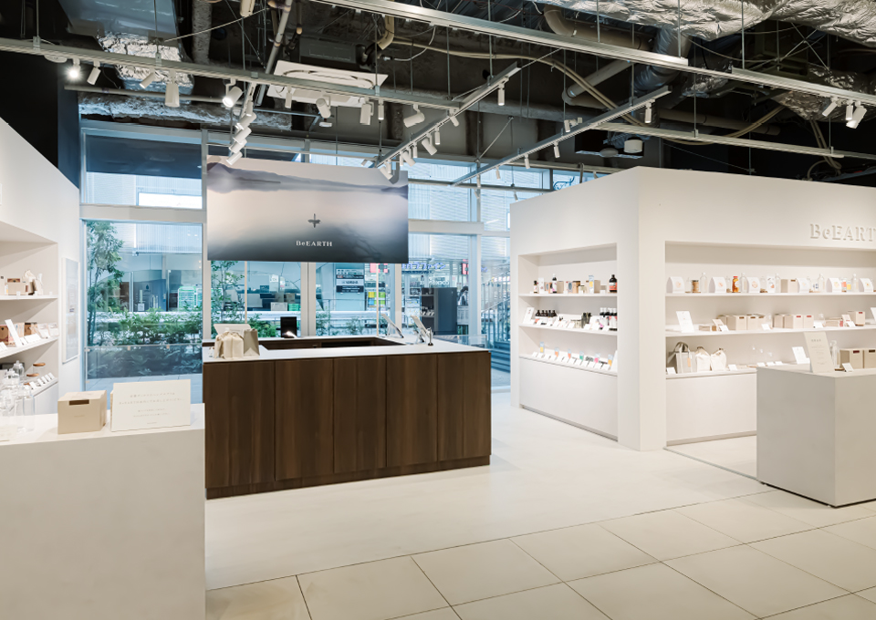 国内最大規模の表参道店オープン