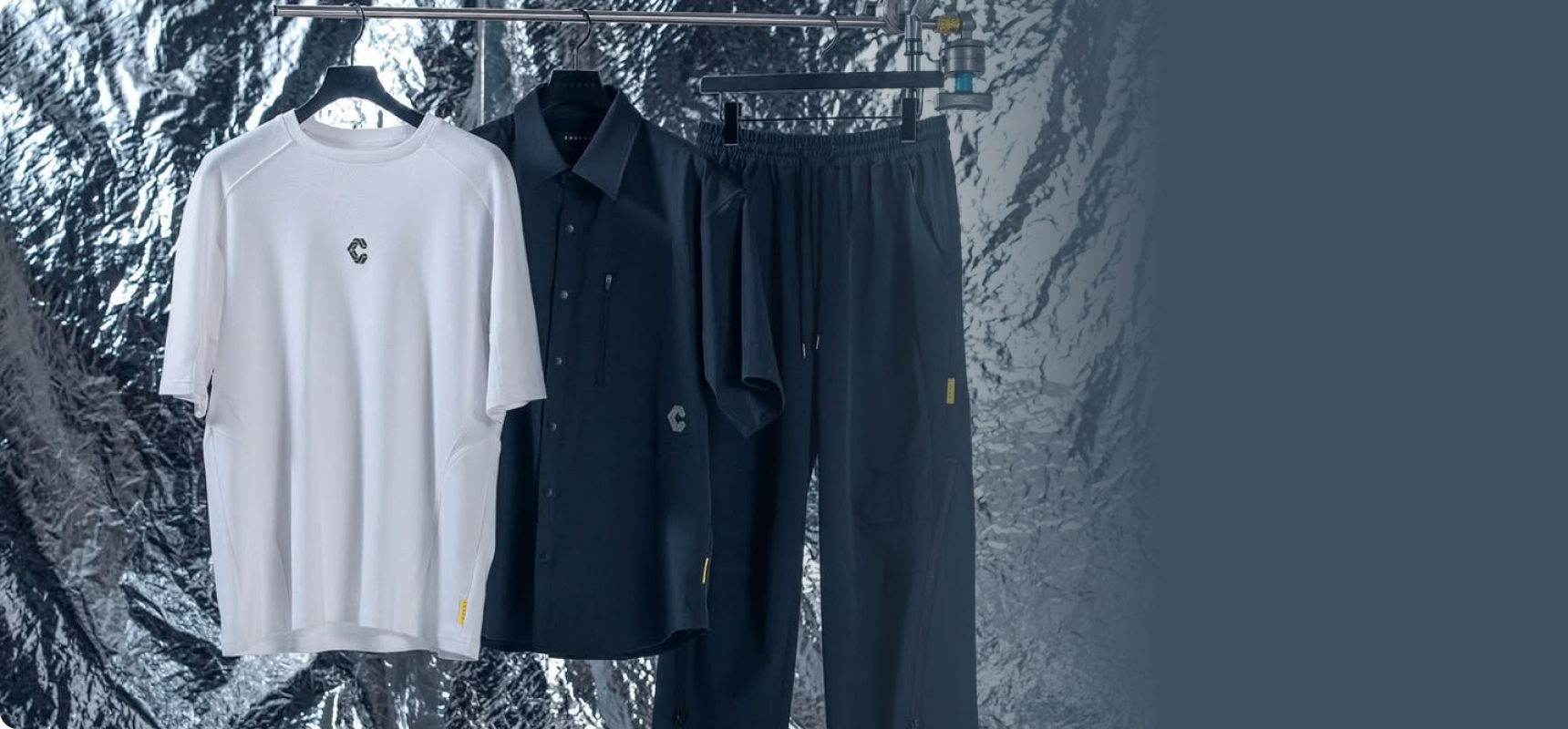 挑戦するすべての人に。アスレジャーアパレルCRONOS